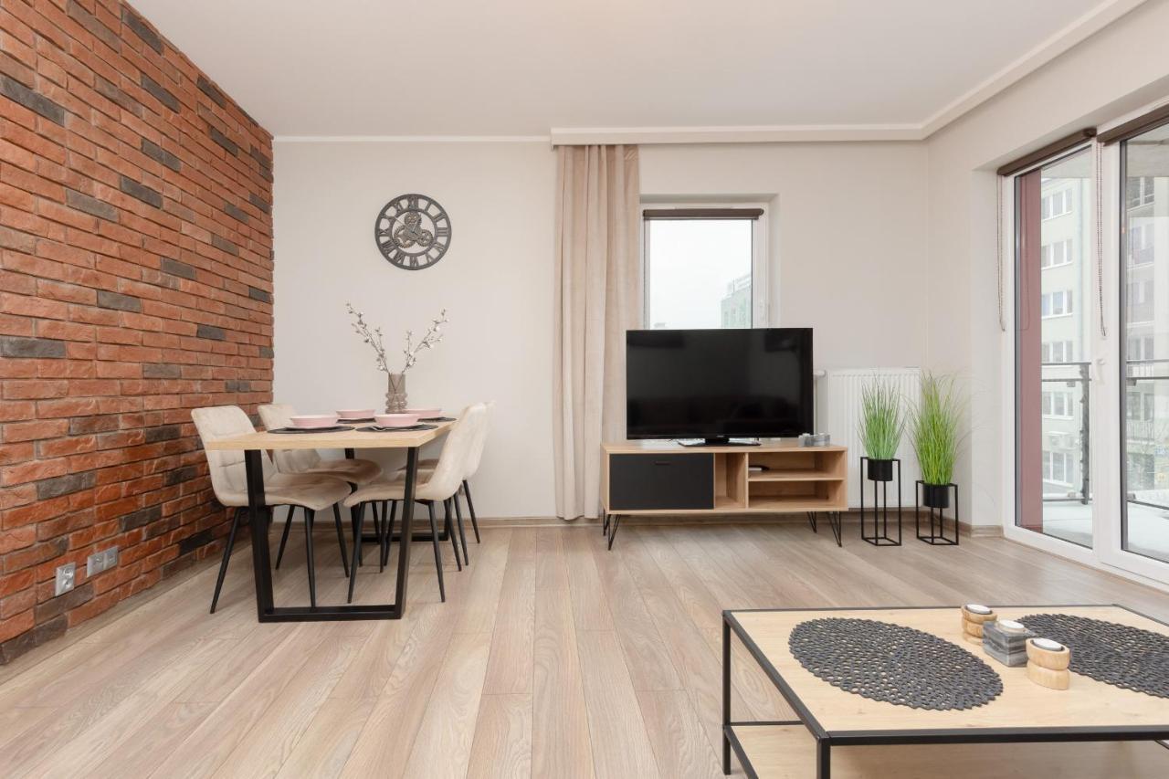 Modern One Bedroom Apartment With Parking In Lodz By Renters Prestige Exterior foto