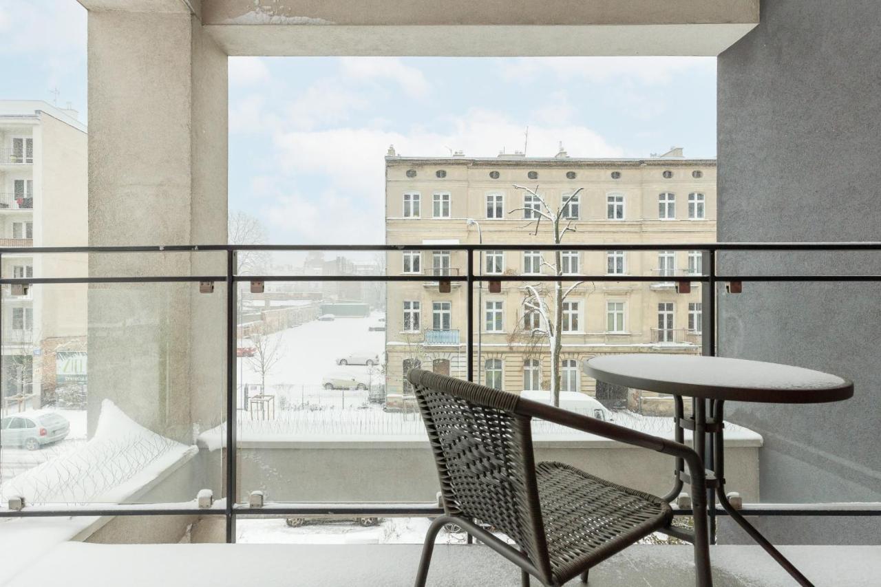 Modern One Bedroom Apartment With Parking In Lodz By Renters Prestige Exterior foto